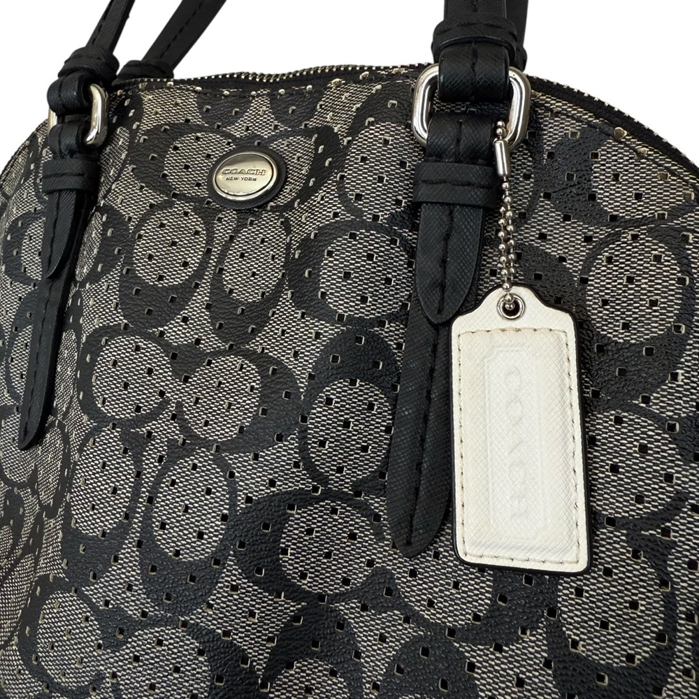 Coach Peyton Signature Shoulder Bag - Picture 3 of 7